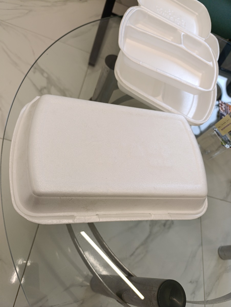 MB12 Stiroporna posuda