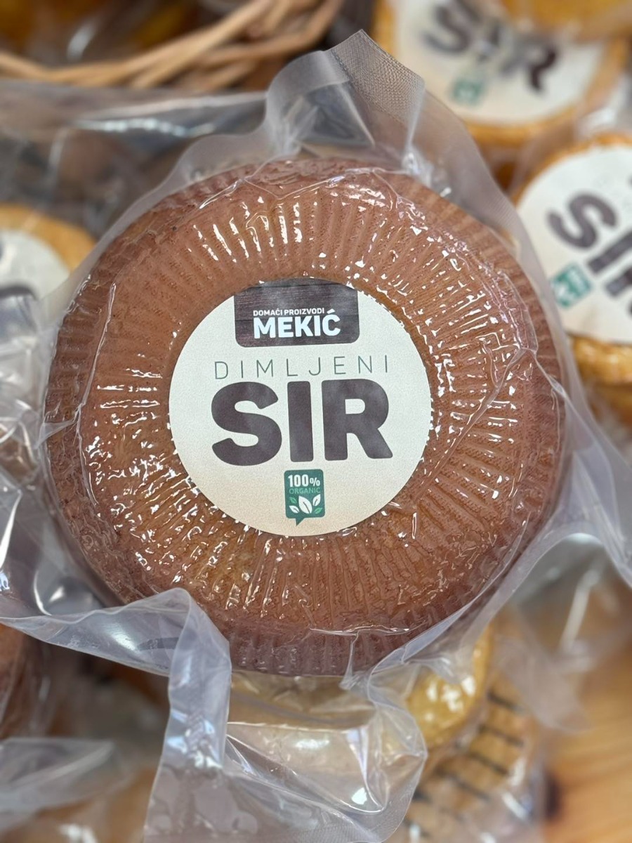 Dimljeni sir 1kg